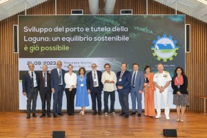 i-relatori-intervenuti-alla-presentazione-del-progetto i-relatori-intervenuti-alla-presentazione-del-progetto
