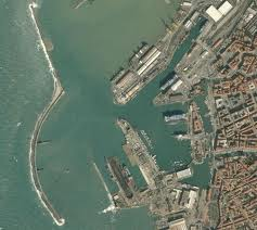 PORTO DI LIVORNO DUE PORTO DI LIVORNO DUE