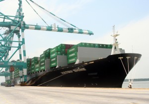 NAVE PORTACONTAINER, EVERGREEN NAVE PORTACONTAINER, EVERGREEN