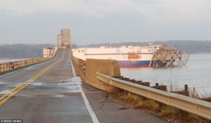 goteborgh,nave fa crollare un ponte goteborgh,nave fa crollare un ponte