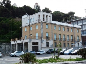 palazzina-ex-fincantieri-porto-ancona palazzina-ex-fincantieri-porto-ancona