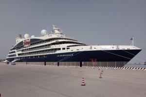 le-bouganville-porto-torres le-bouganville-porto-torres