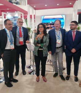 inf-nav-stc-global-taglio-del-nastro-padiglione-italiano-m inf-nav-stc-global-taglio-del-nastro-padiglione-italiano-m
