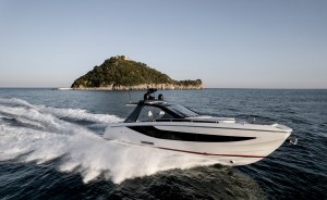 azimut-fly-68-lr