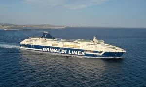 cruise-roma_zero-emission-in-port-m cruise-roma_zero-emission-in-port-m