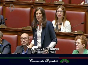movimento-5-stelle-chiara-appendino-b movimento-5-stelle-chiara-appendino-b